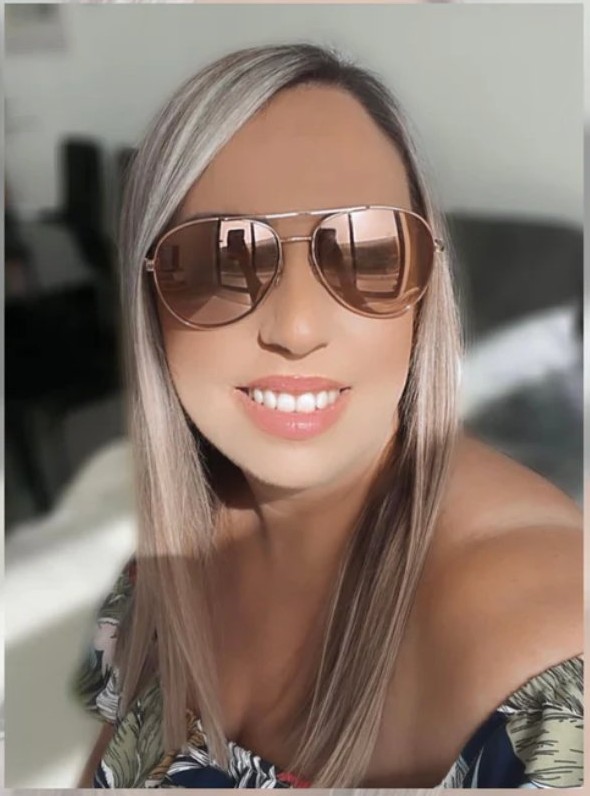 Lizzi D